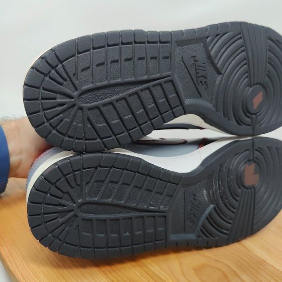 NikeDunkLow-women’s-12(fit like men’s12)- BlackGray-[317813 005]-LowTop-Shoes - Picture 10 of 12